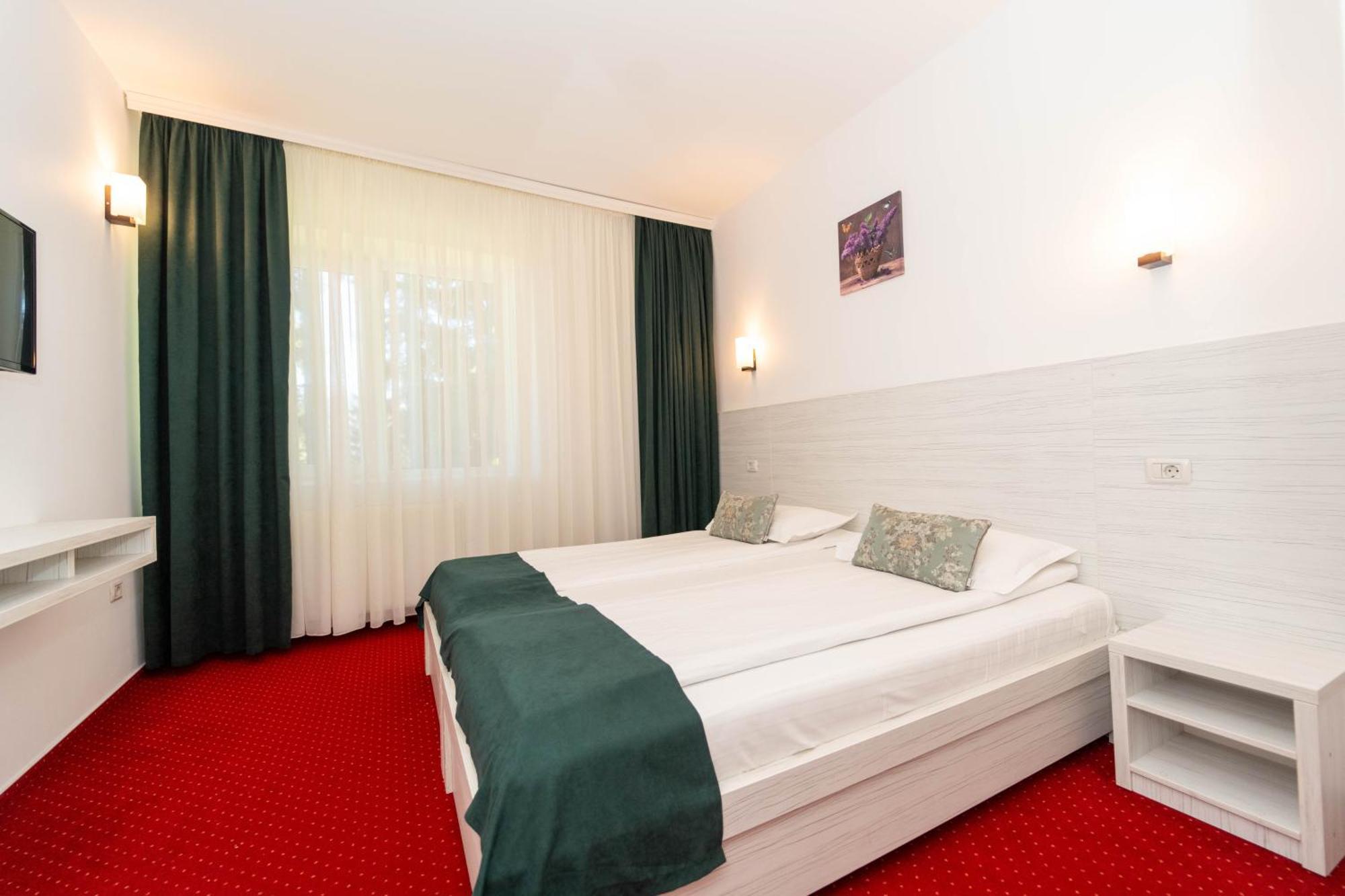 Hotel Cirus 普雷代亚尔 外观 照片