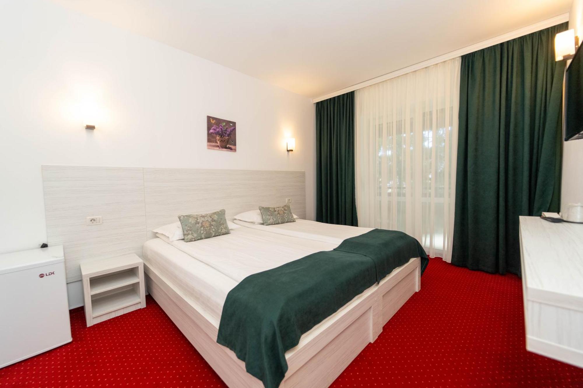 Hotel Cirus 普雷代亚尔 外观 照片