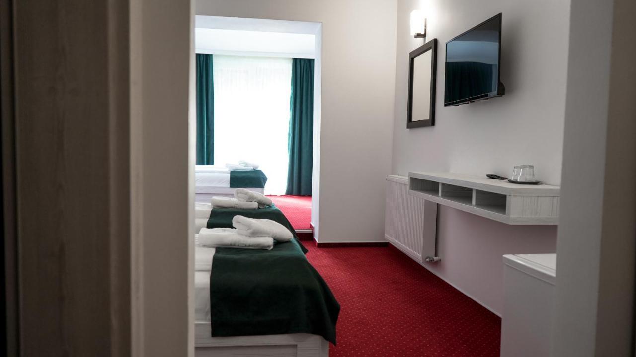 Hotel Cirus 普雷代亚尔 外观 照片